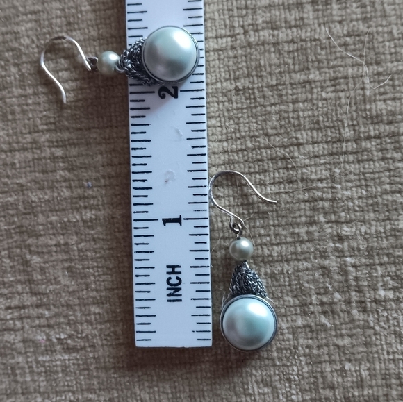 Kenneth Cole Reaction Seafoam Silver Tone Dangle Earrings - Picture 6 of 7